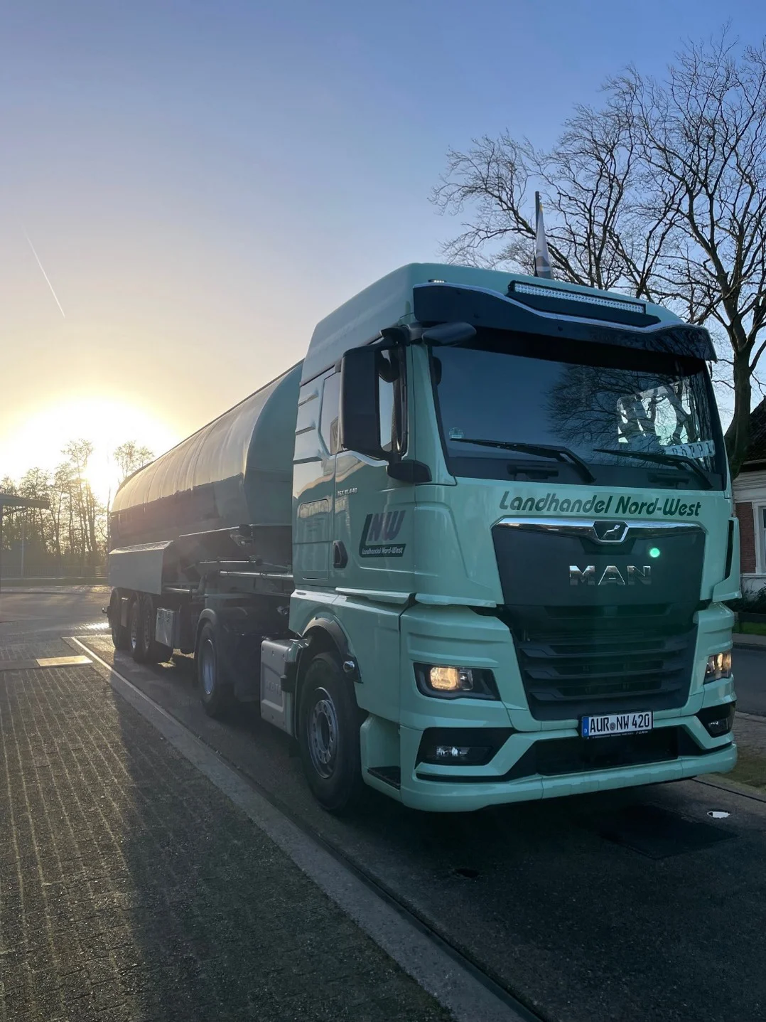 Unsere Fahrzeuge – täglich für Sie im Einsatz